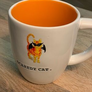 RAE DUNN HALLOWEEN SCARDEY CAT MUG! BRAND NEW!